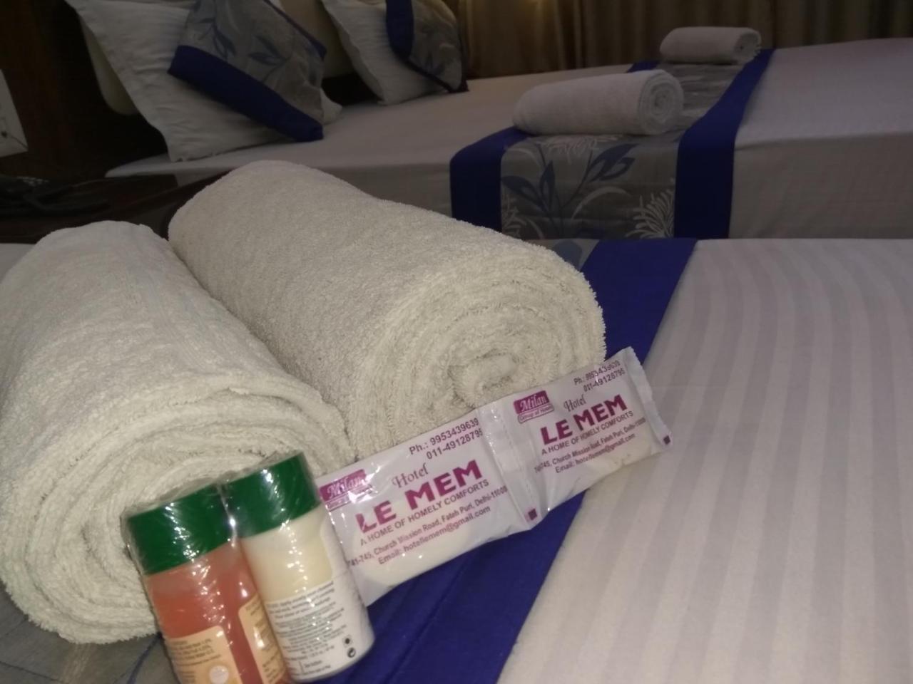 Hotel Le Mem Delhi  Exteriör bild